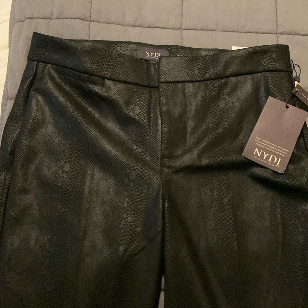 Pants for woman size 4 NYDJ
